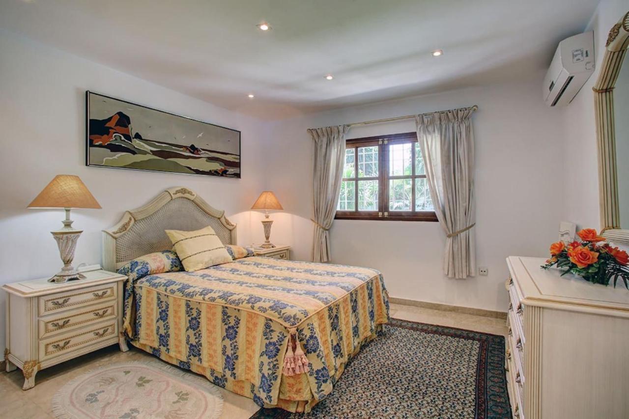 Exclusive Villa Las Palmeras Puerto Banus With Heated Private Swimming Pool, Marbella, Spain Buitenkant foto