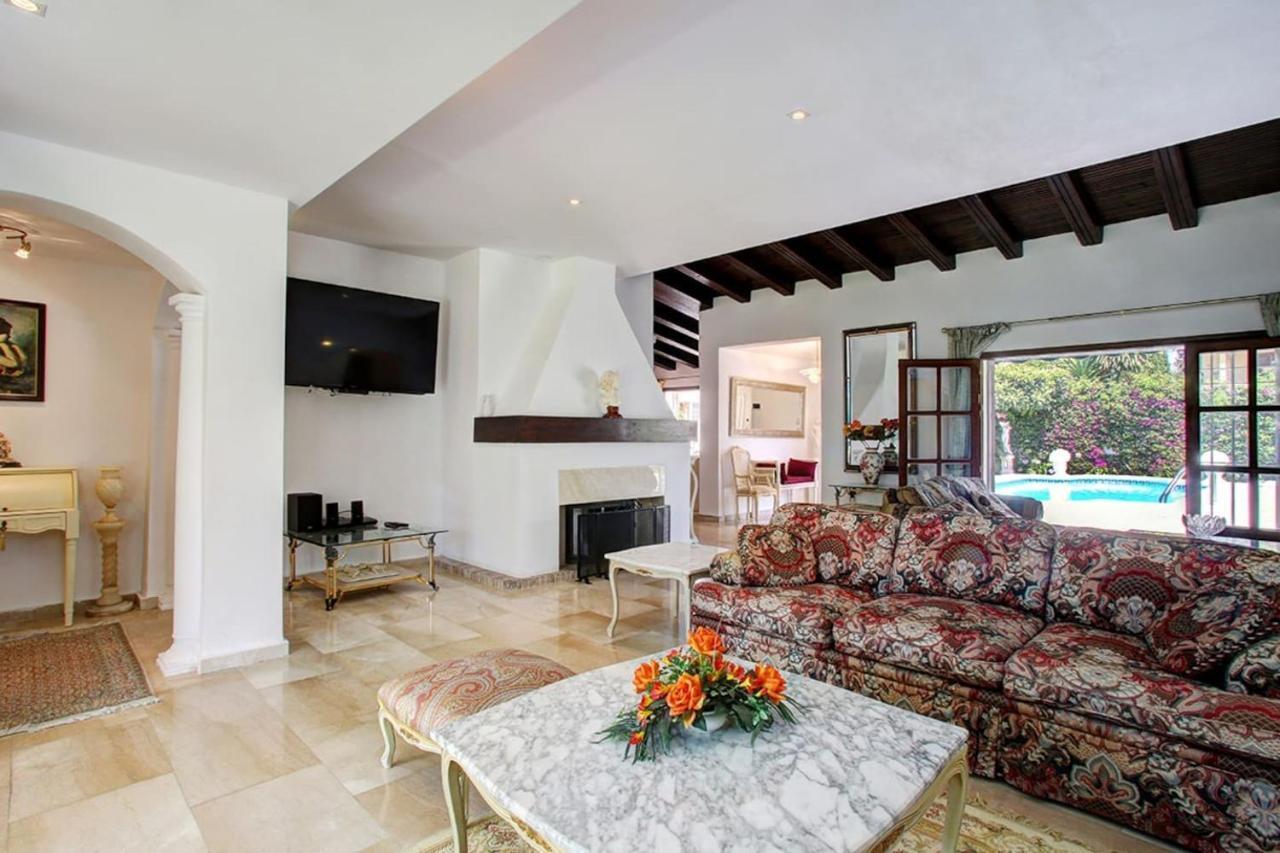 Exclusive Villa Las Palmeras Puerto Banus With Heated Private Swimming Pool, Marbella, Spain Buitenkant foto